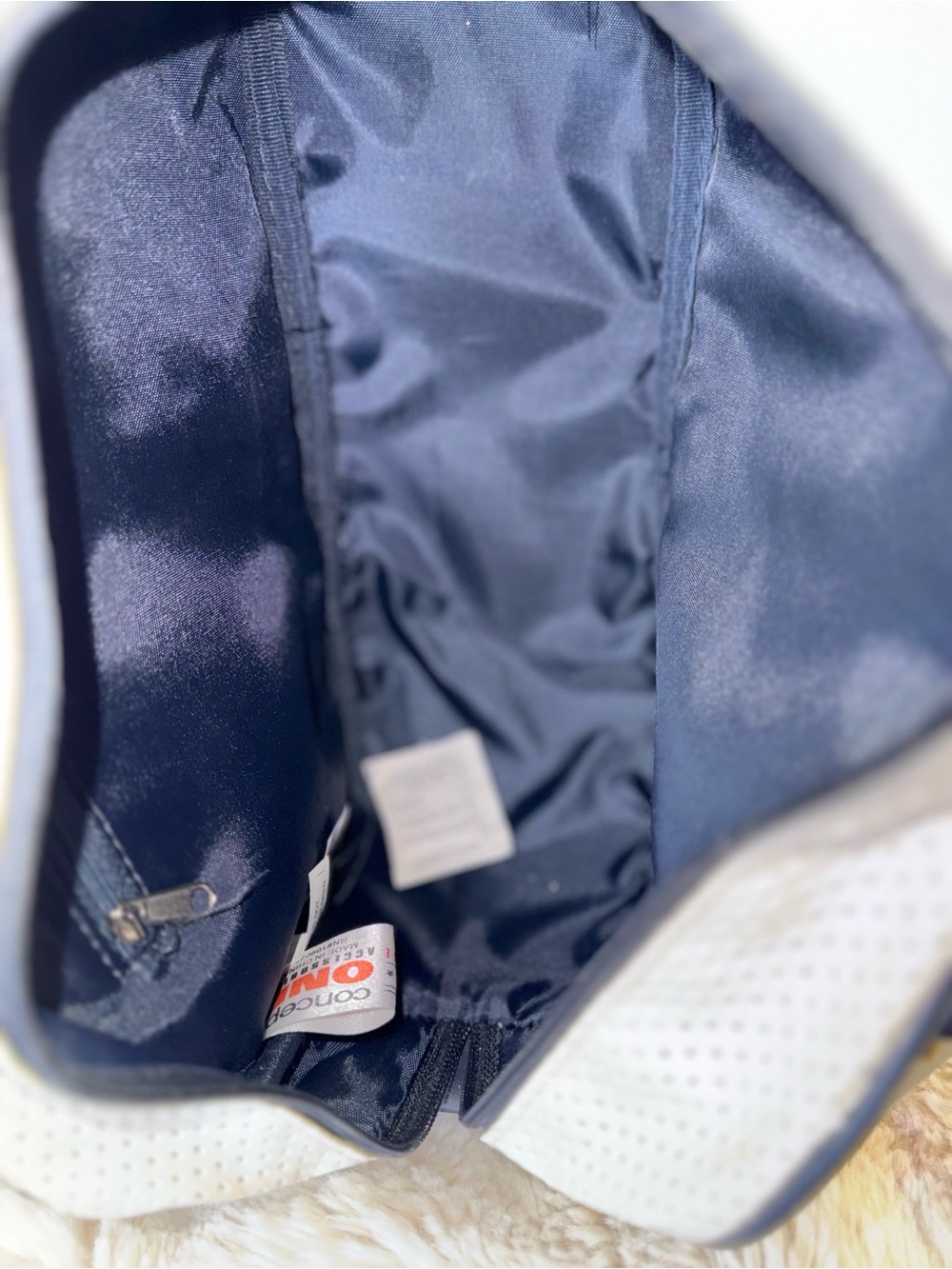 New York Yankees White & Navy Baseball Satchel Bag - Picture 10 of 13